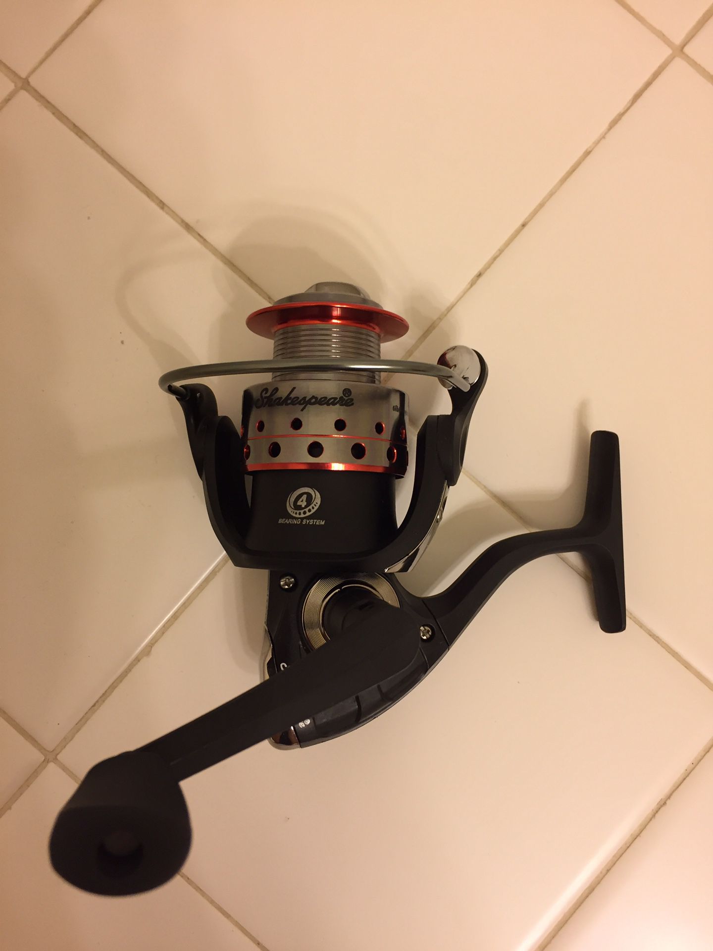 Shakespeare GX235 Spinning Reel for Sale in Gainesville, VA - OfferUp