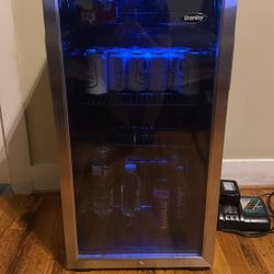 Danby mini Fridge