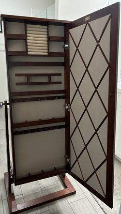 Jewelry Chest
