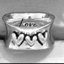 3 Heart Love Ring 