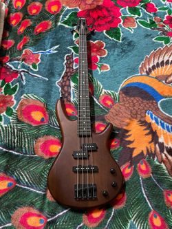 Ibanez GSRM20 miKro Short-Scale 4-String Bass