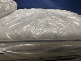 Simmons Beauty Rest Black Model 450. I Can Also Deliver.