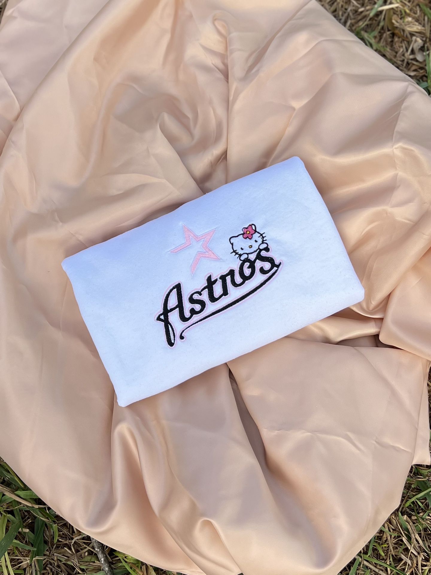 Astros x Hello Kitty Sweatshirt 