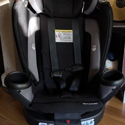 Evenflo Revolve 360 convertible Car Seat 3in1 and booster