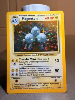 Magneton Base Set Holo NM 9/102 Pokemon TCG