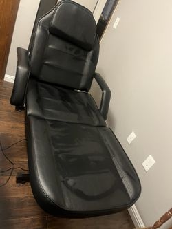 Massage Bed/ Tattoo Bed