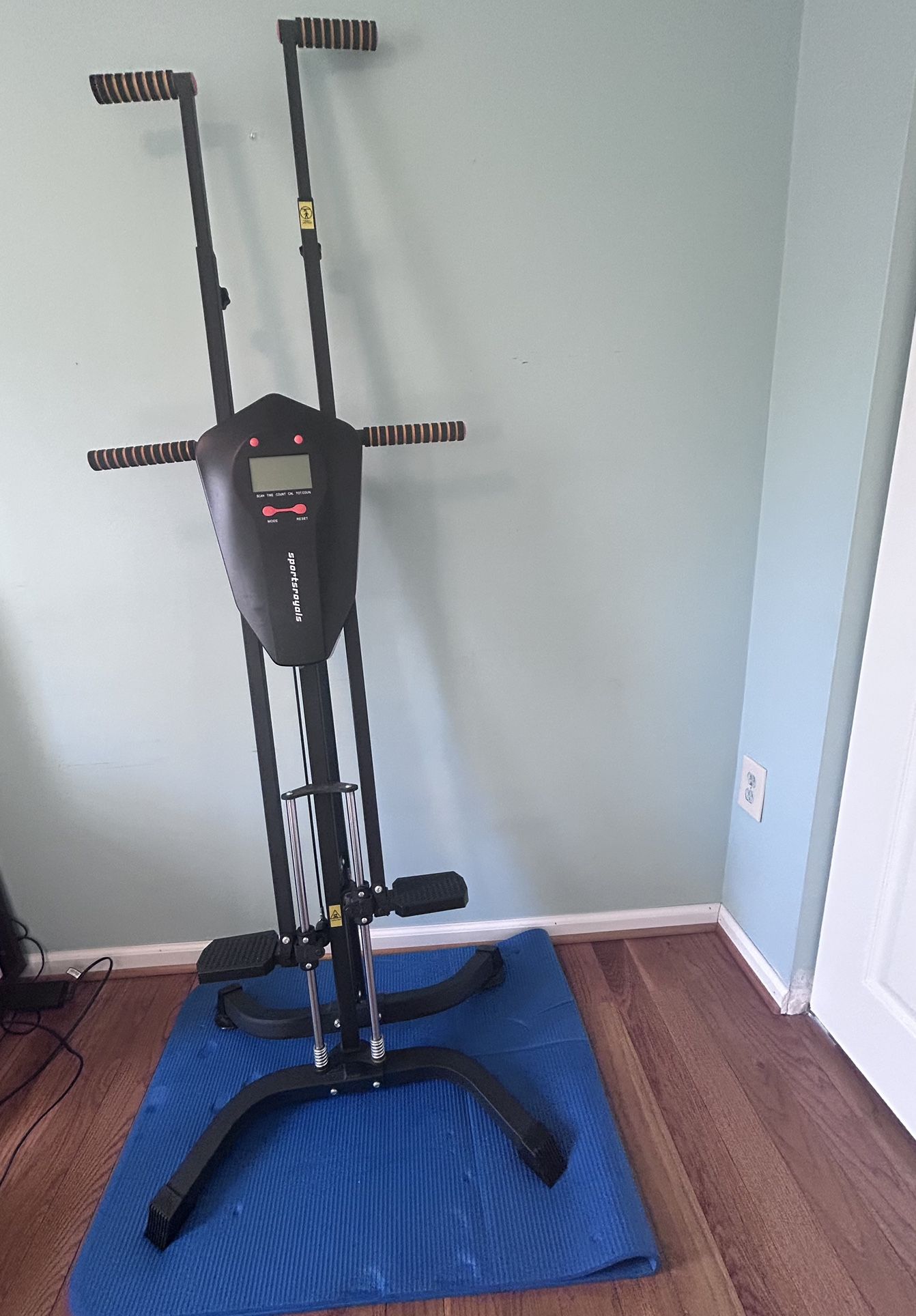 Sports Royals Vertical Climber