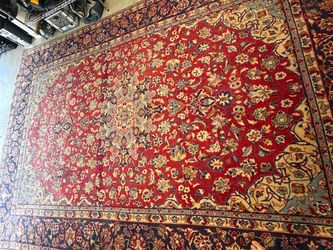 Large Traditional Red Persian-Style Area Rug