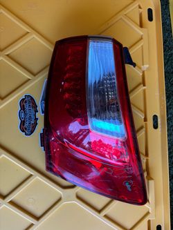 2012 / 2017 kia Rio right taillight