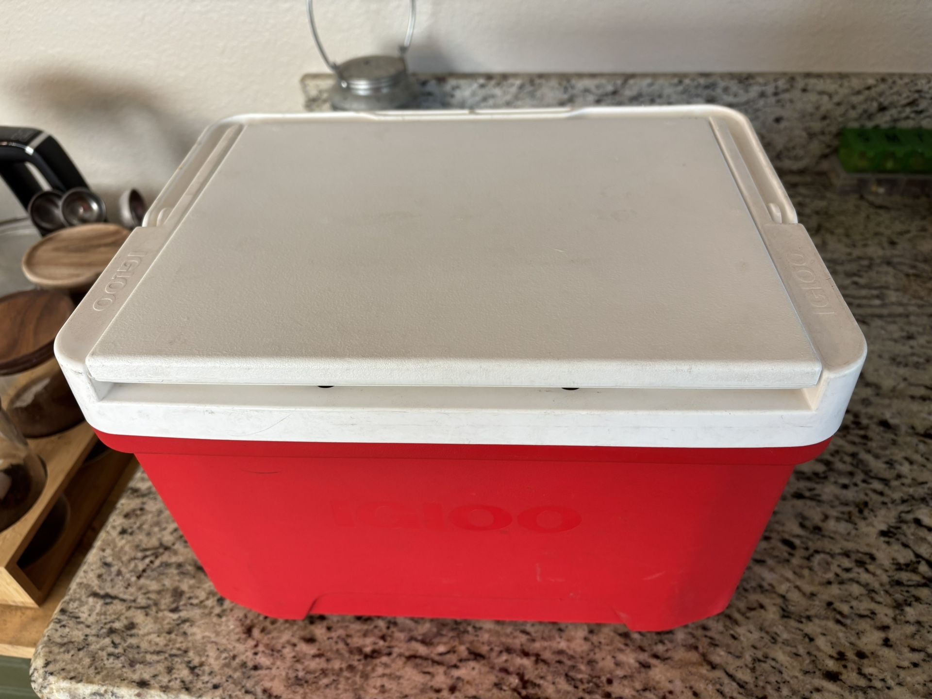 Ice Chest/Lunch Box