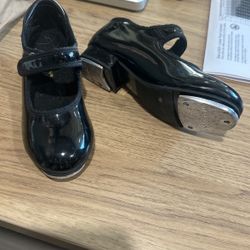 Child Size 11.5 Black Tap Shoes