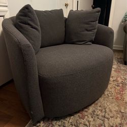 Swivel chair