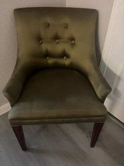 Set of Pretty chairs