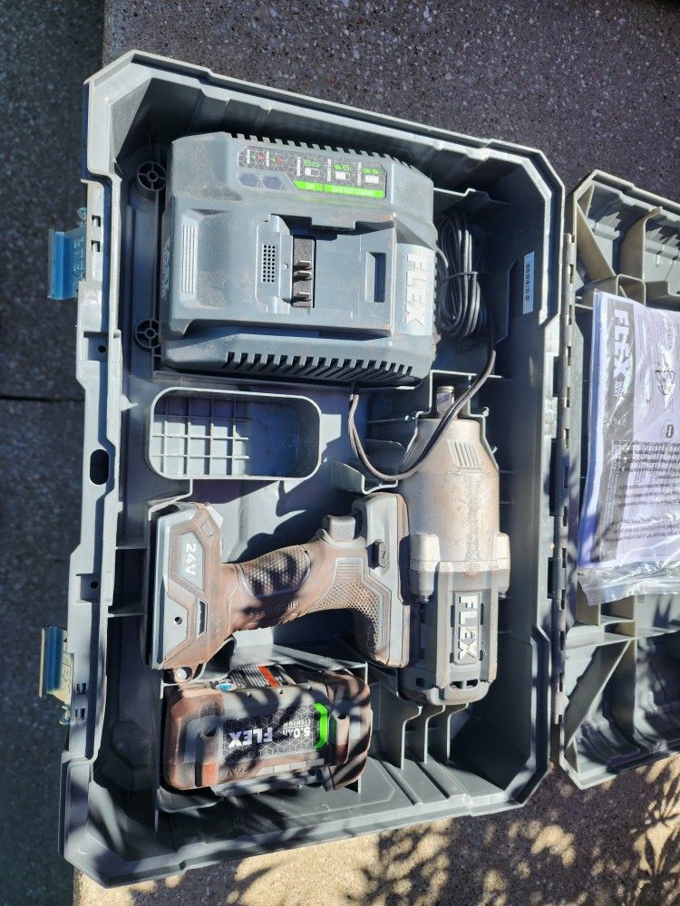 REDUCED: Flex 24V Battery Powered 1/" Drive Impact
