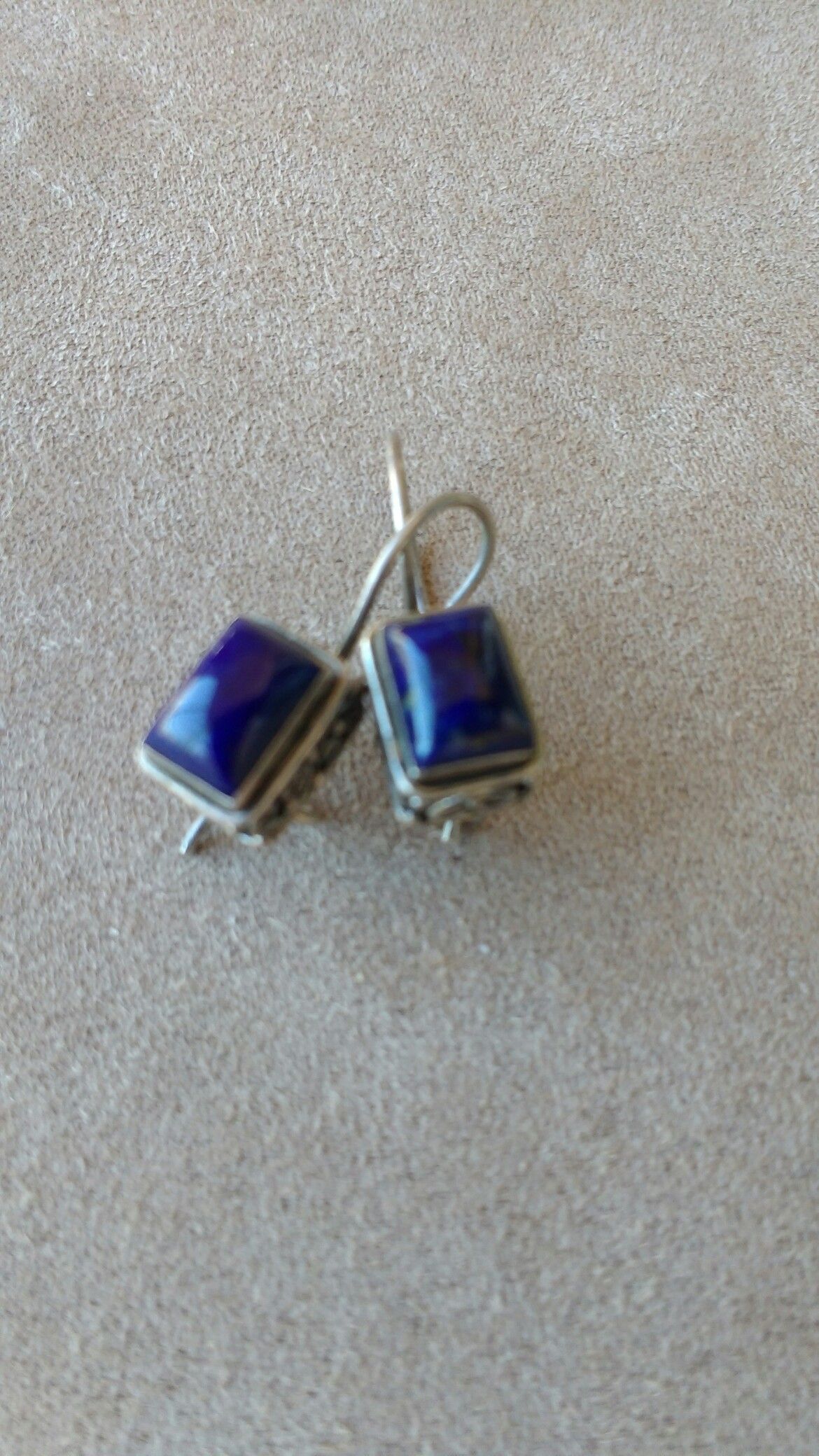 925 Sterling Silver Earrings with Sapphire stone