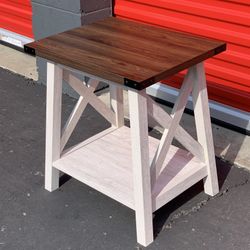 End/Side Table 