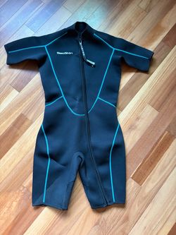 SeaSkin Shorty Wetsuit Black Teal Stitching