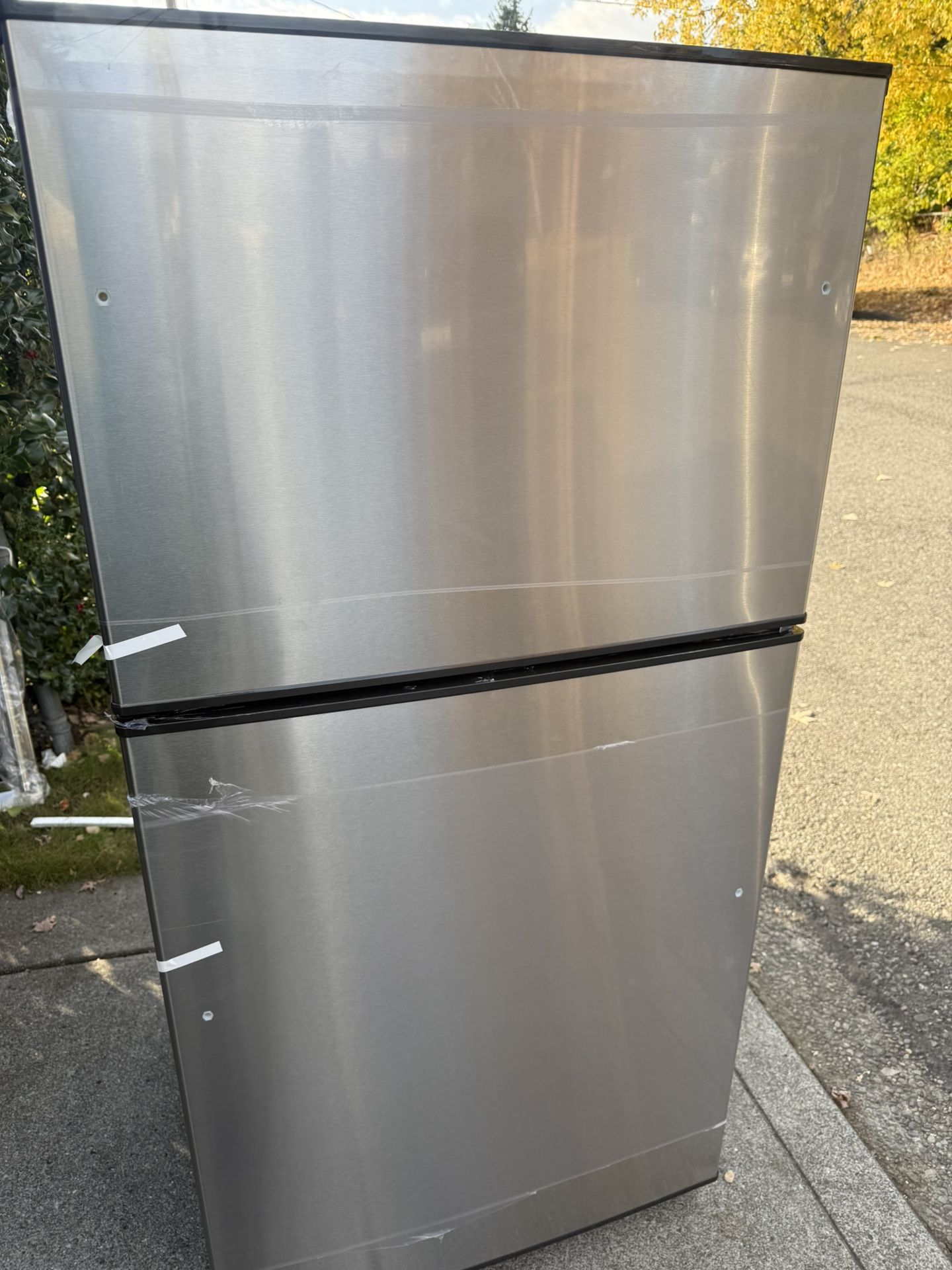 Freezer Top Refrigerator