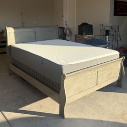 Casper Queen Mattress + Bed Frame - Like New, Need Gone ASAP! $300