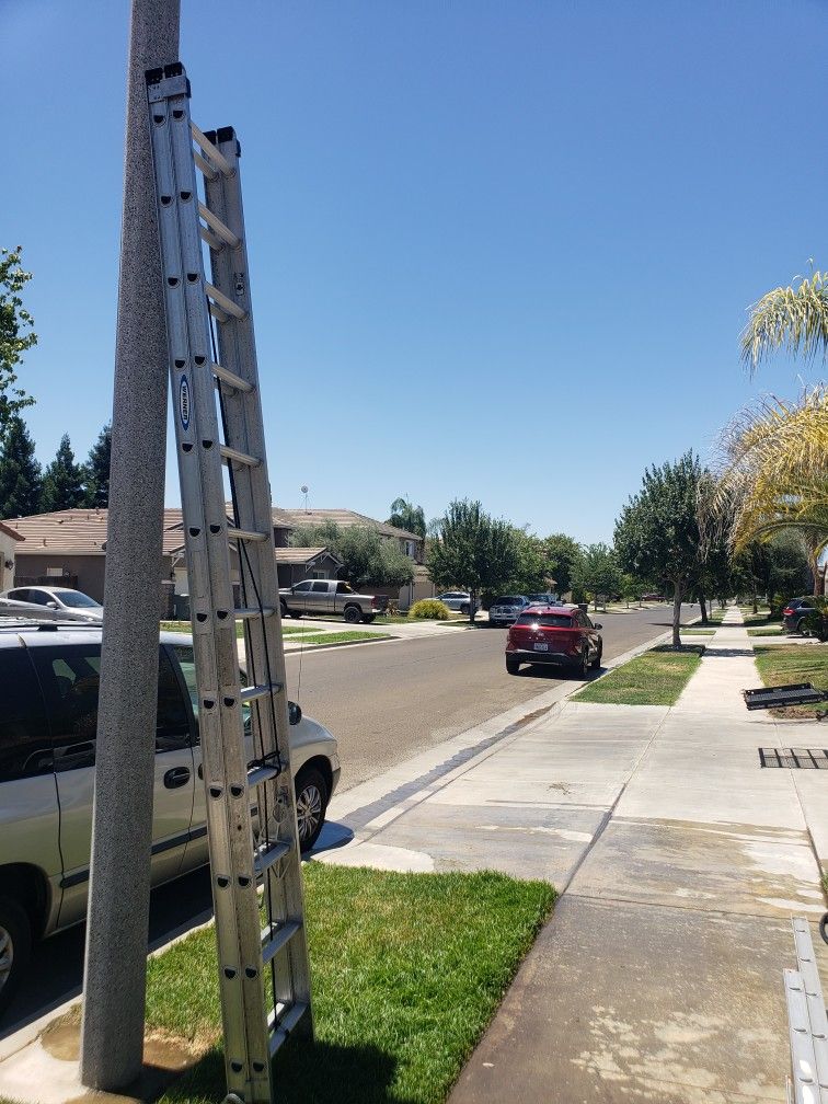 24ft Werner Aluminium Extinction Ladder 200 FIRM NO LESS for Sale in ...