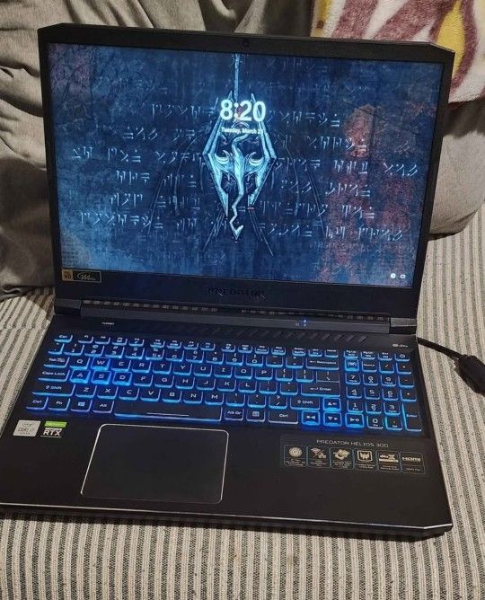 Acer Predator Helios 300 15.6" RTX 2060, 144Hz, i7-10750H 2.60GHz, 16GB RAM, 1TB SSD