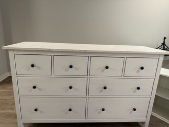 White 8-Drawer Dresser with Black Knobs