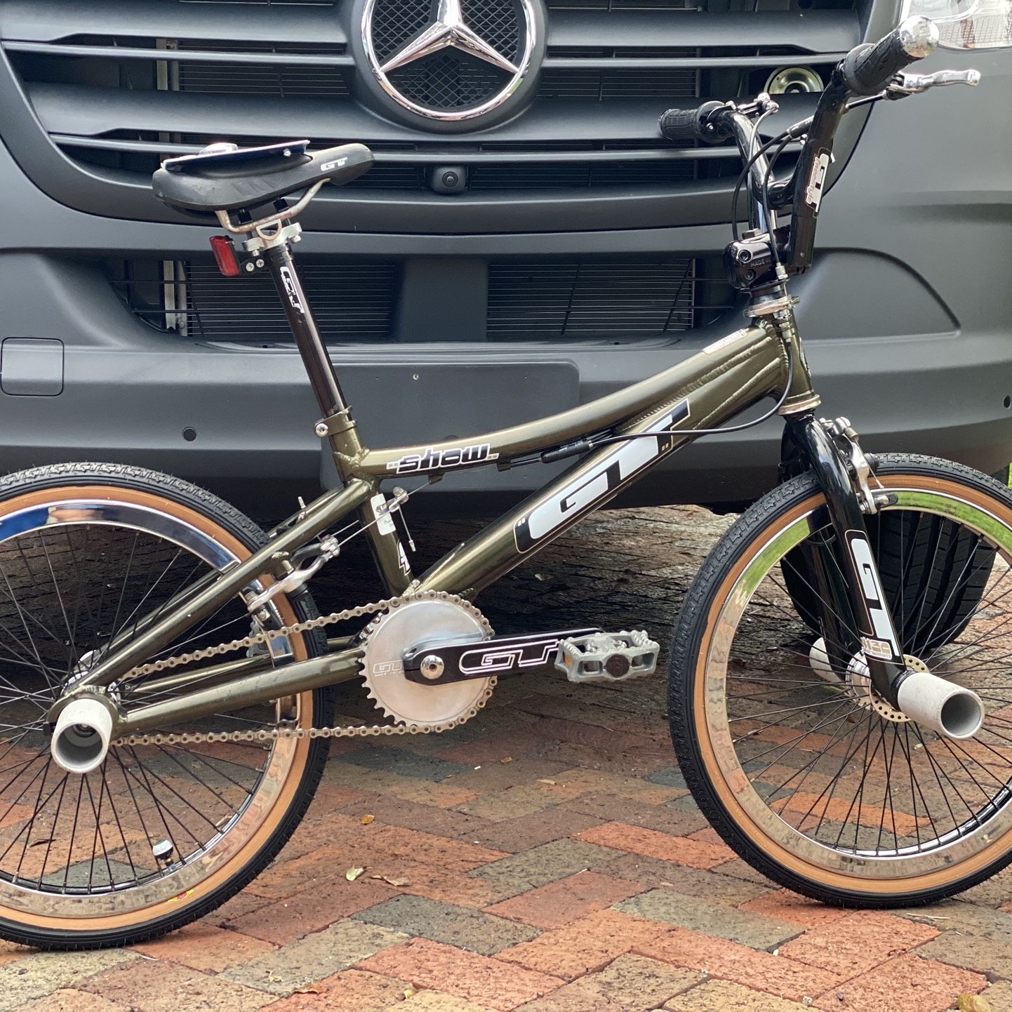 Bmx clearance gt 2000