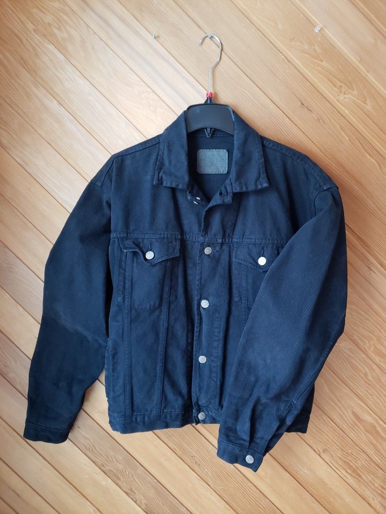 GAP BLACK DENIM