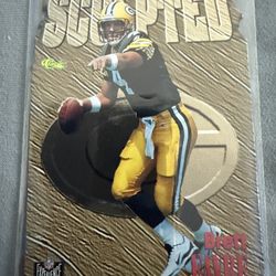 Brett Favre 1996 Classic Brett Favre Sculpted Die Cut #S9
