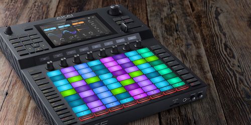 Akai Professional Force Grid / Standalone Music Production Studio