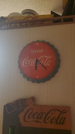 Wall Clock , 11" diameter