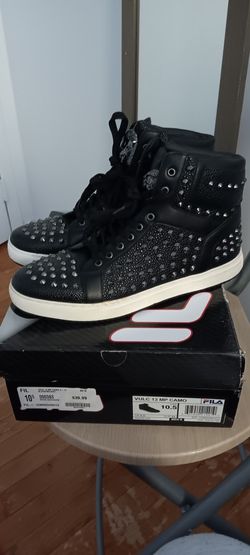 DESIGNER SNEAKERS