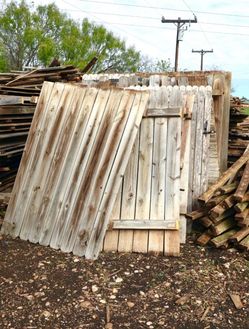 6’x8’ Cedar Panels Reclaimed in Good Condition (pick up in Del Valle Austin)
