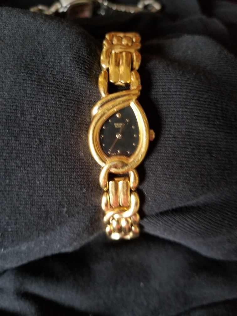 Seiko women watch