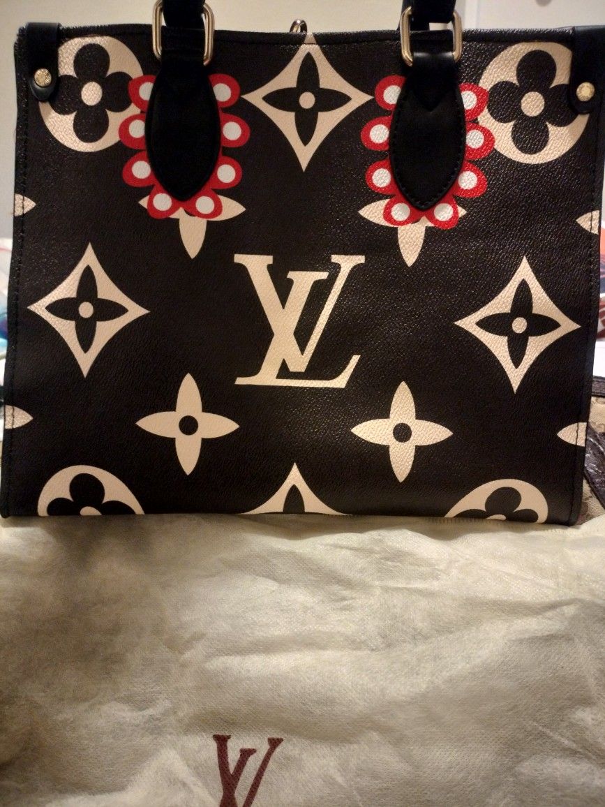 Black Printed Purse