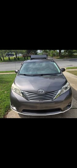 2013 Toyota Sienna