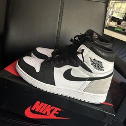 Jordan 1 Retro High OG Bleached Coral