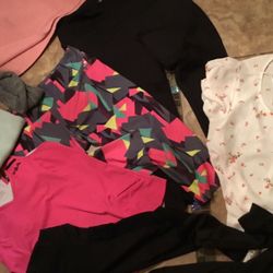 Sz Large Yoga Pants Capris Etc