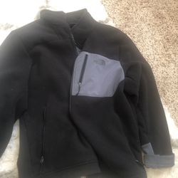 North Face Men’s Jacket Size Large Real