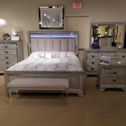4PC King Bedroom Set