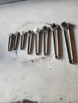 Tool: Cam Loc Wrenchs.