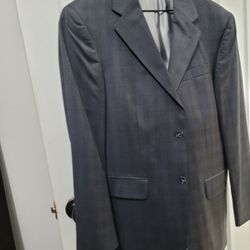 Designer Black suit jacket 💯 wool Size 42R