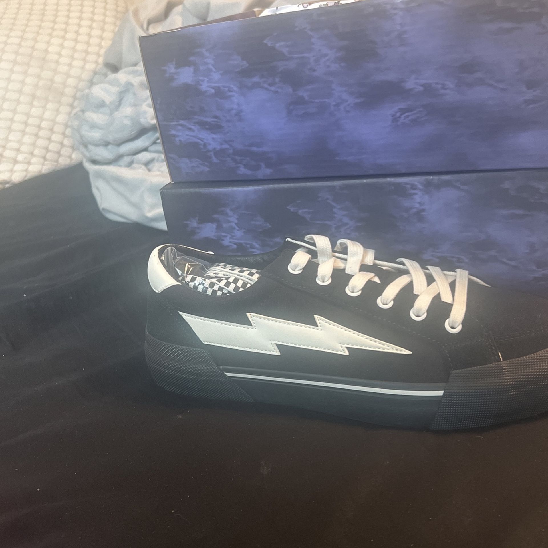 Revenege Storms Size 12