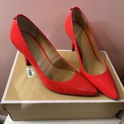 Michael Kors Pumps