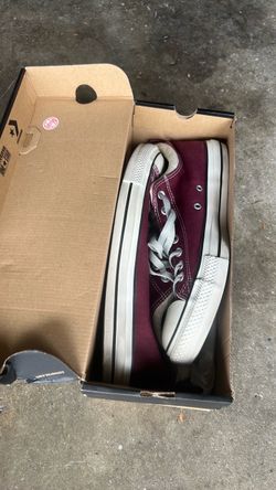 Converse Chuck Taylor Low-Top Sneakers