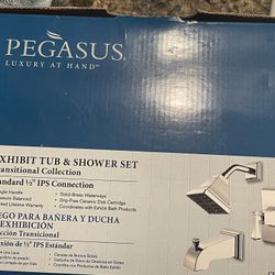 Pegasus Exhibit Tub & Shower Set