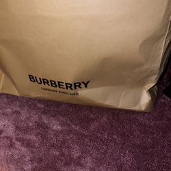 Burberry  Purse  Original 