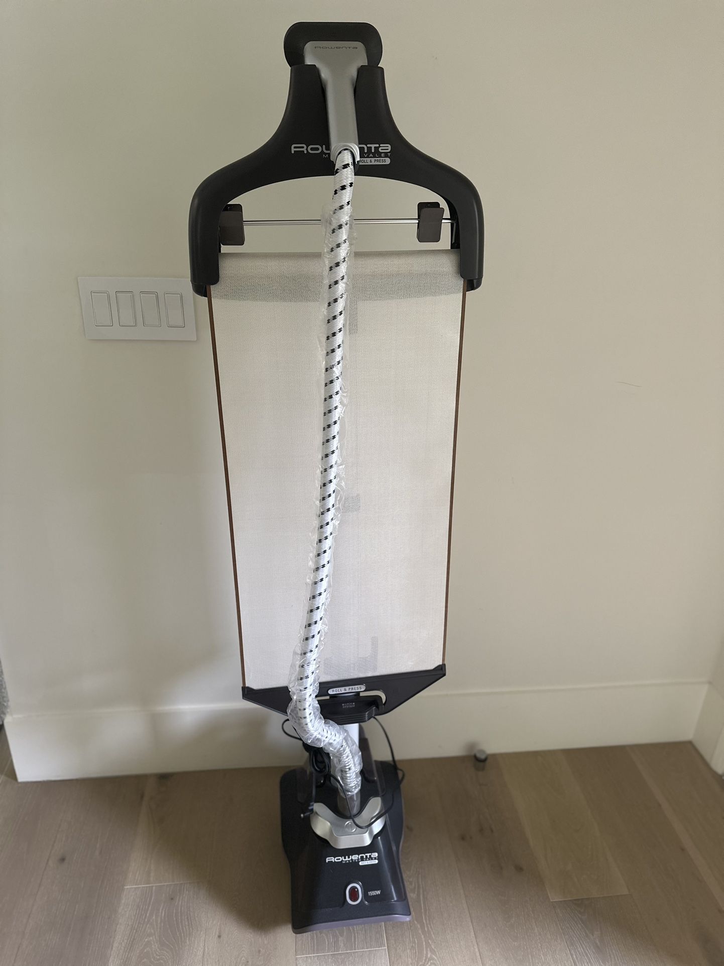 Rowenta Master Valet IS6300 Garment Steamer