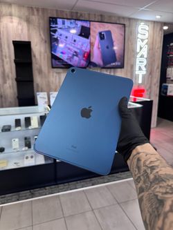 Apple iPad 10th GEN 2022 WiFi + Cellular - Blue (Unlocked) + Warranty