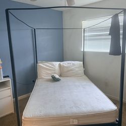 Free!!!! Full size canopy bed and mattress